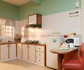 Kitchen - Green Hill Resort Apartment
