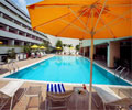 Swimming-Pool - Concorde Hotel Singapore