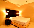 Room - Santa Grand Bugis