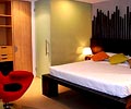 Room - Santa Grand Little India