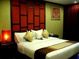 Boonsiri Place Hotel Room