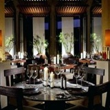 Four Seasons Hotel Restaurant