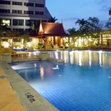 Menam Riverside Hotel Swimming Pool