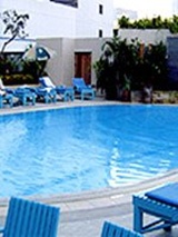 Nana Hotel Swimming Pool