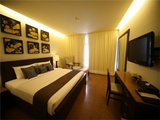 Pinnacle Lumpinee Hotel & Spa Room