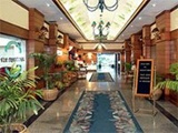 Regency Park Hotel Lobby