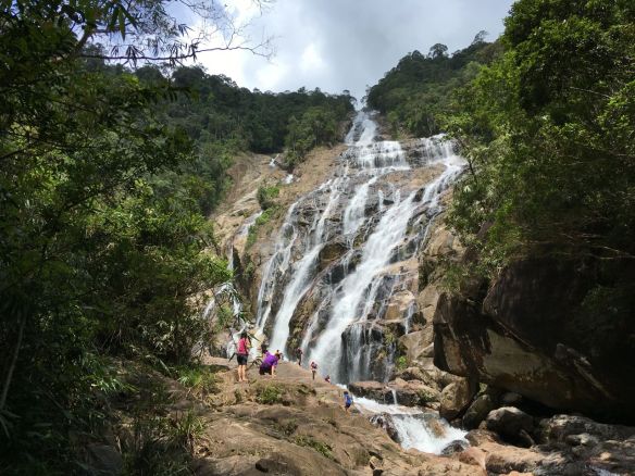 chemerong waterfall