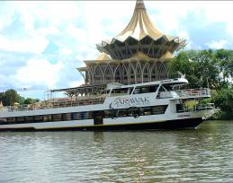 kuching river cruise