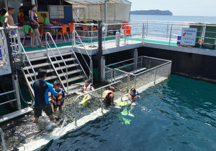 marine park pontoon kota kinabalu